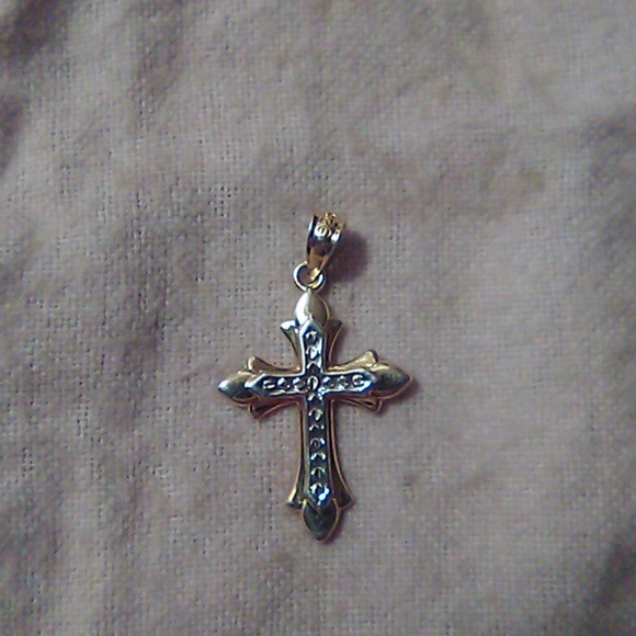 BUNDLE OF CROSS PENDANTS - Picture 3 of 11
